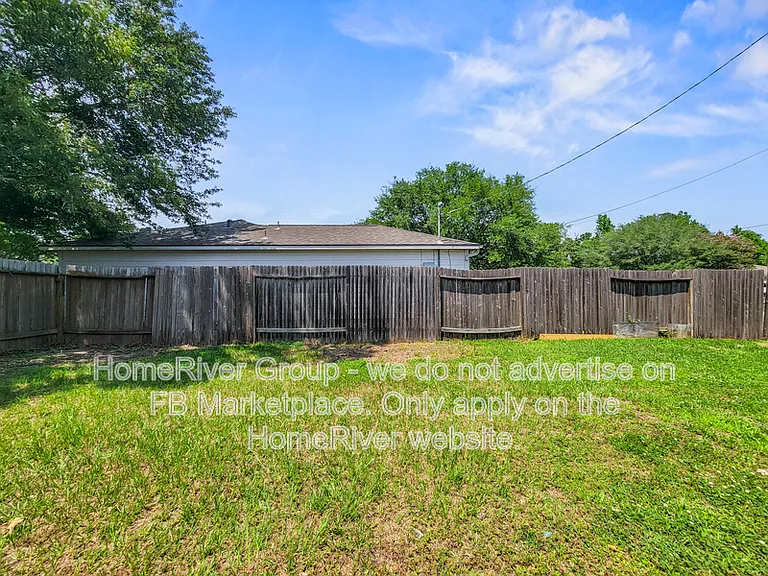 16393 Many Trees Ln — Photo 21