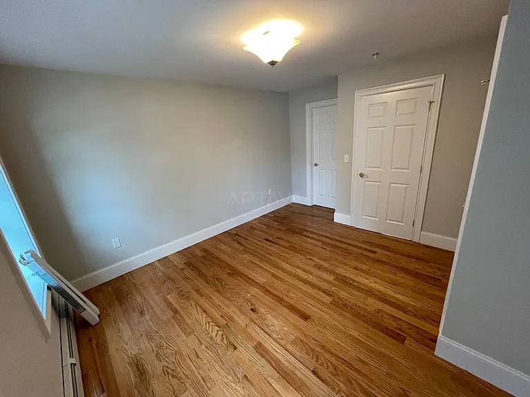 10 Park St #2 — Photo 14