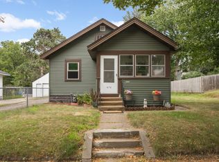 678 Hazel St N, Saint Paul, MN 55119