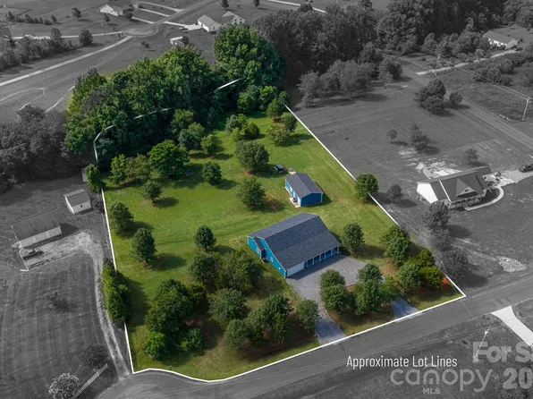 3103 Richview Dr, Crouse, NC 28033