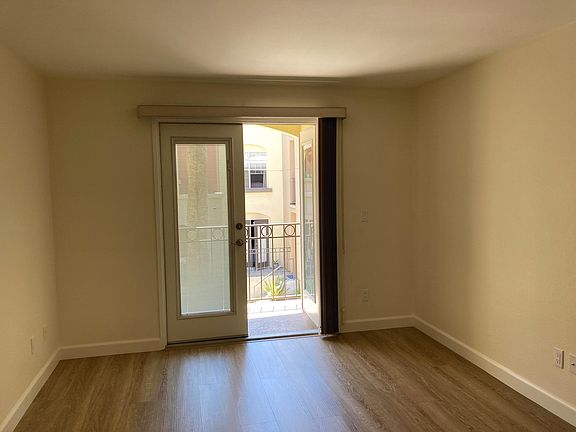 4th image of 1270 Cleveland Ave #223