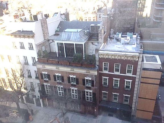 4th image of 166 E 63rd St APT 8D