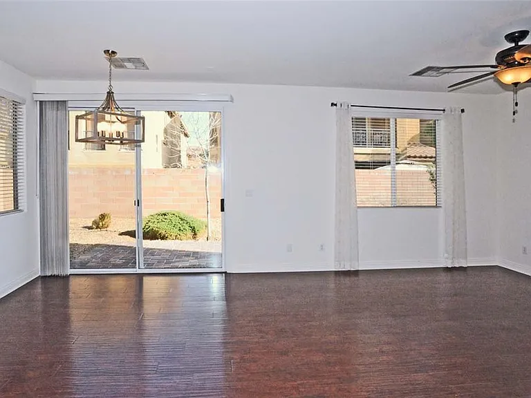 1020 Via Latina St — Photo 7