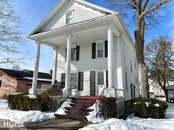 329 N Ball St, Owosso, MI 48867