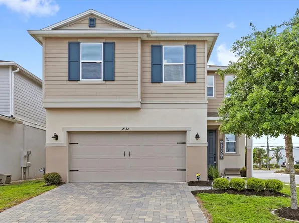 2342 Twin Flower Ln, Sanford, FL 32771