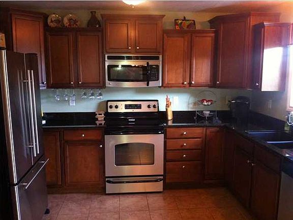 4th image of 2541 Bonaire Dr