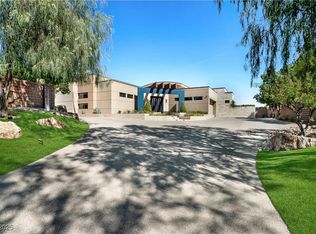 10 Ridge Blossom Rd, Las Vegas, NV 89135