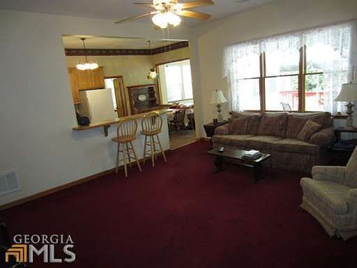 4th image of 204 Waterwood Bnd