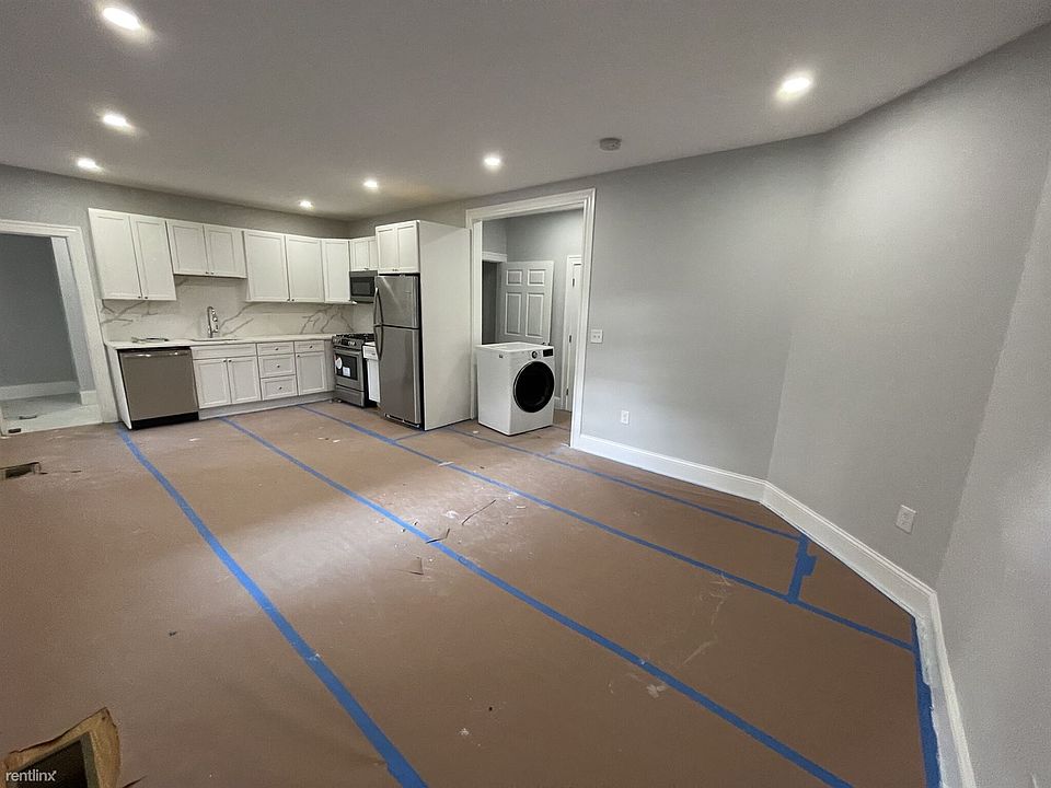 372 Beacon St. #1 Somerville Shared Unit Photo 7