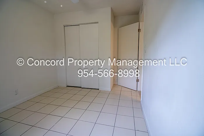 1505 SW 2nd St #101 — Photo 11