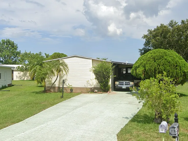 105 Creek Ct — Photo 10
