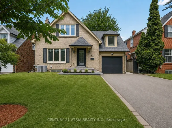 62 Lynngrove Ave, Toronto, ON M8X 1M9