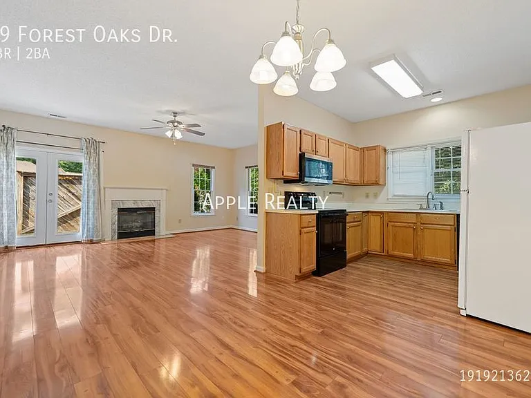 79 Forest Oaks Dr — Photo 4