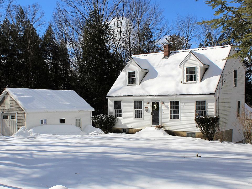 1st image of 98 Mayfair Way