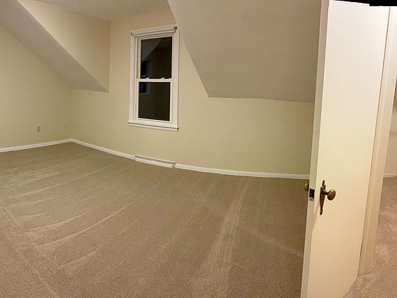 2nd image of 67 Melrose Rd #67