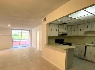 2017 NW 46th Ave APT A206, Fort Lauderdale, FL 33313