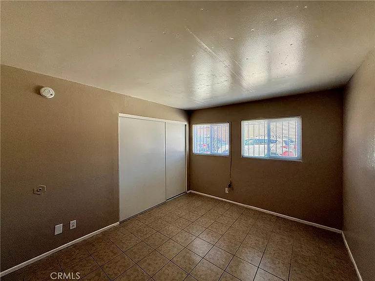 1134 W Stoneridge Ct #D — Photo 11