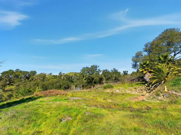 1477 Leslie Road, Healdsburg, CA 95448
