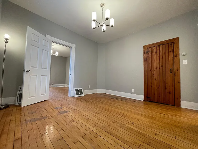1-1405 Madison St NE #1 — Photo 2