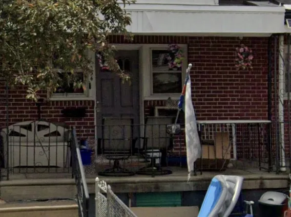854 Bridge St, Philadelphia, PA 19124