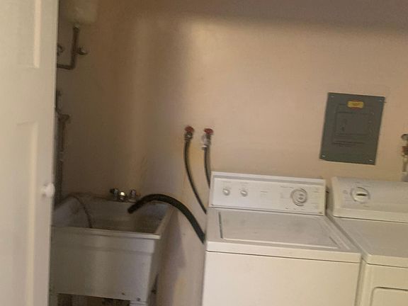 3rd image of 378 Buffalo Ave