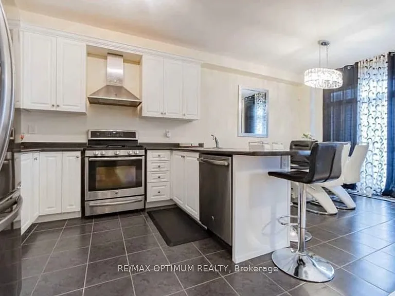 93 Padbury Trl #UPPER — Photo 6