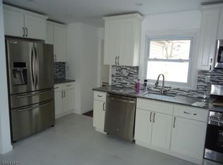 5 Norman Ct, Wanaque, NJ 07420