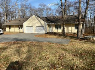 25 Amory Petty Way, Westport, MA 02790
