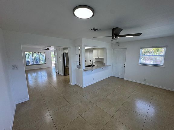 5th image of 4717 NW 49TH Place