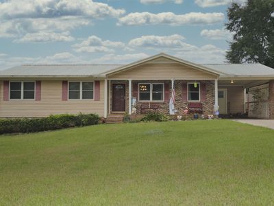 706 Bernard Couch Dr, Anniston, AL, 36207