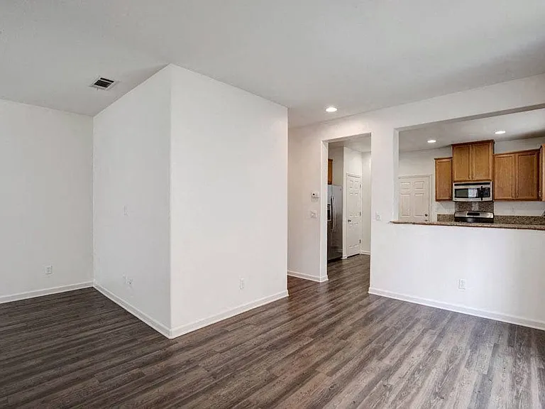 Saratoga Downs at Sheveland Ranch — Photo 76