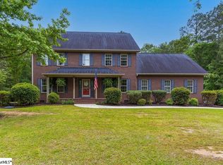 316 Pucketts Pointe Rd, Greenwood, SC 29649