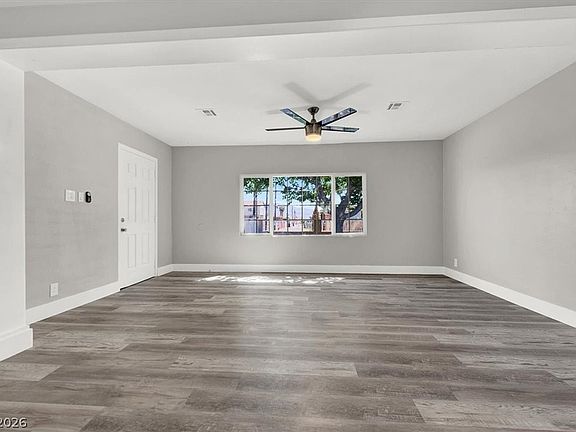 5th image of 209 N 21st St