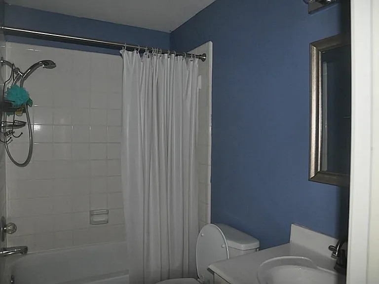 20906 Springport Ct — Photo 17