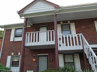 229 Olde Vineyard Ct, Winston Salem, NC 27104