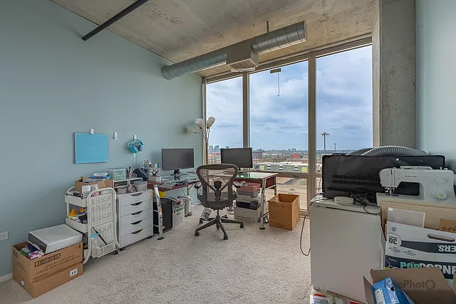 700 W Van Buren St #1404 — Photo 6