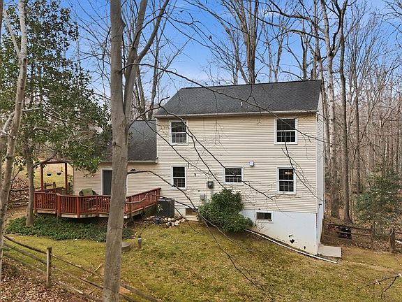 3rd image of 12533 Basswood Dr
