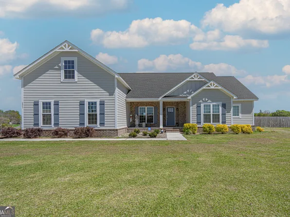 6892 Old River Rd S, Brooklet, GA 30415