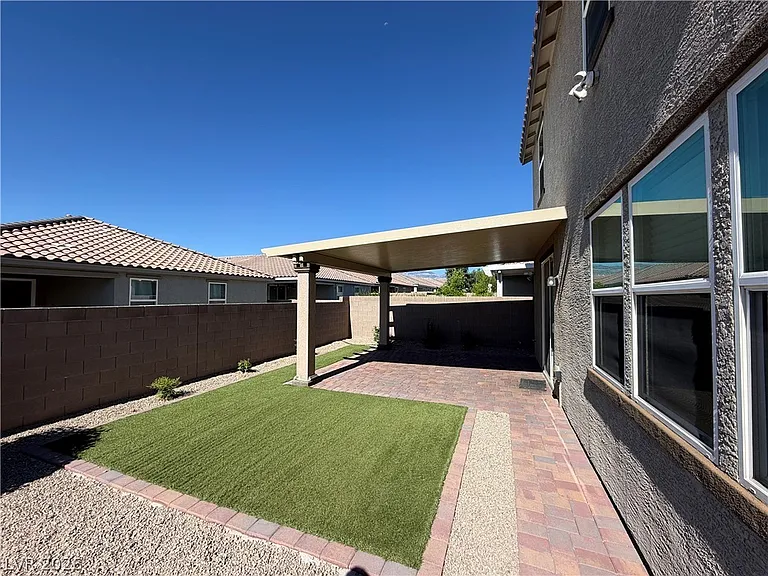 9757 W Meranto Ave — Photo 15