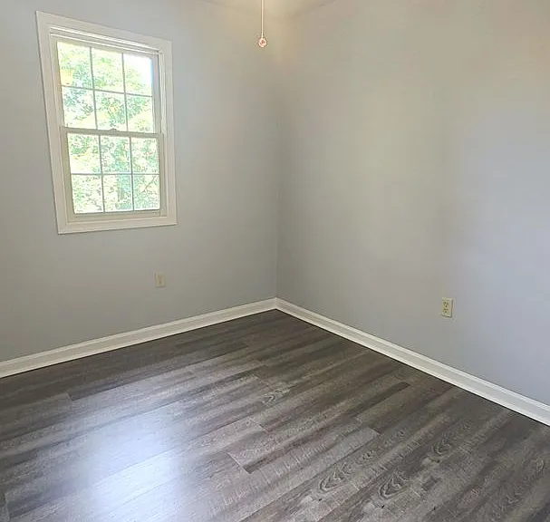 52 Michael Ct — Photo 25
