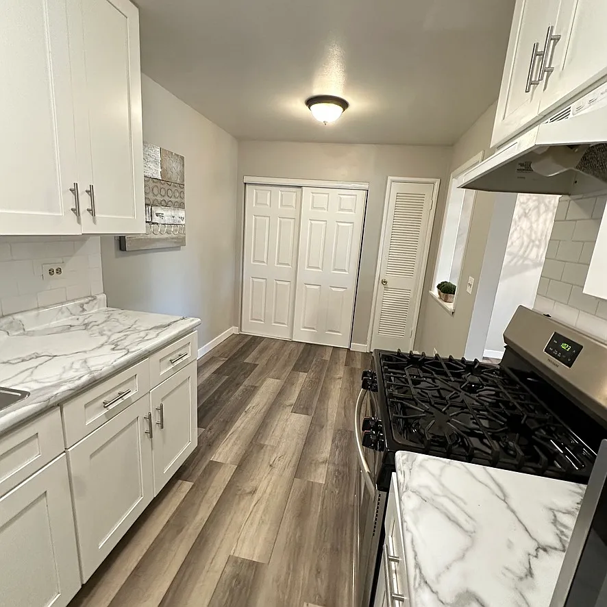 2 bed, 1140 sqft, $1,950 — Photo 4