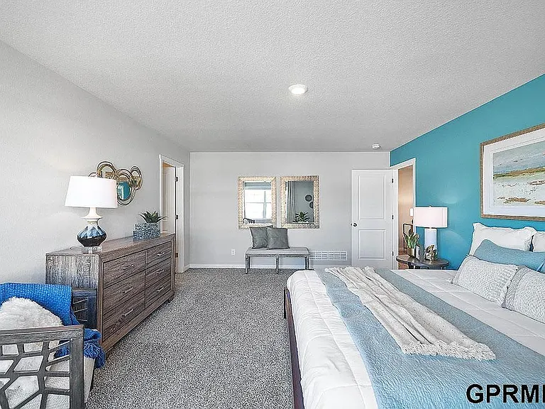 7405 S 204th Ave — Photo 14