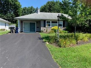 3309 Cambridge Cir, Allentown, PA 18104