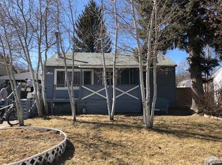 2949 Henderson Dr, Cheyenne, WY 82001