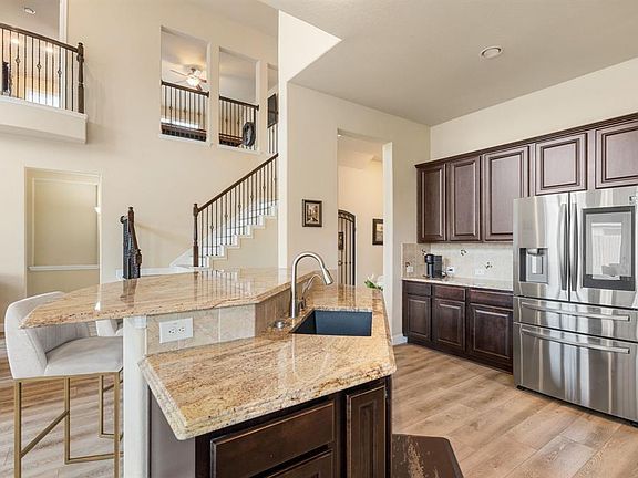 5th image of 10410 Texas Sage Way