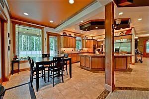 5th image of 11712 N Lakeshore Dr