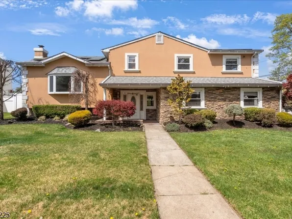 95 Calvert Ave E, Edison Twp., NJ 08820