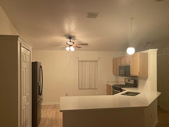 4th image of 6946 Hammock Lakes Dr