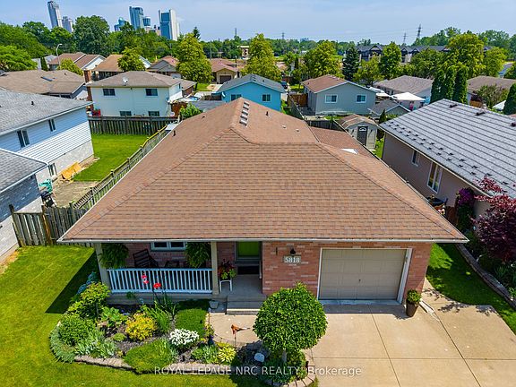 2nd image of 5818 Aspen Ct