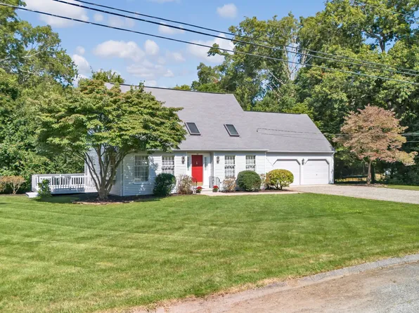 60 Waterman Street, Killingly, CT 06239